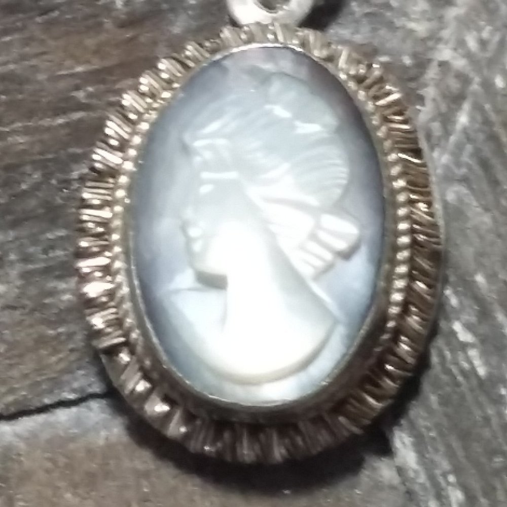 Vintage 1901 Sterling Silver Marked Hand Carved Sh